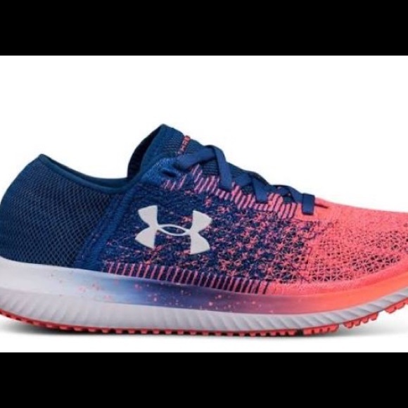 Ultra lightweight Under Armour Threadborne  athletic shoes women’s shoes 9 - Picture 4 of 11